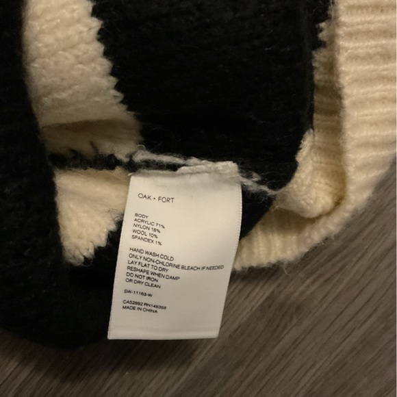 Oak + Fort oversized swater - Picture 4 of 4